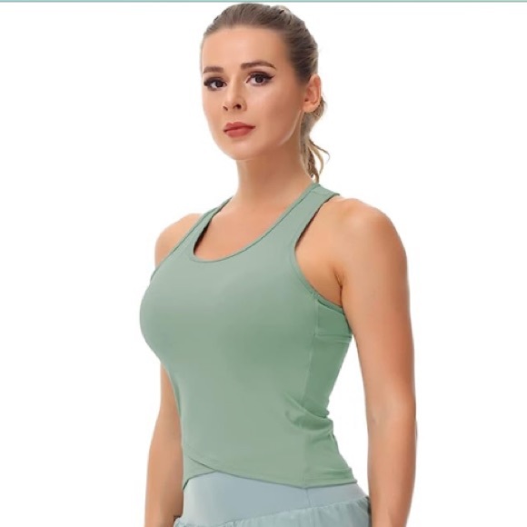 NWT THE GYM PEOPLE Racerback Workout Tank - Picture 14 of 15